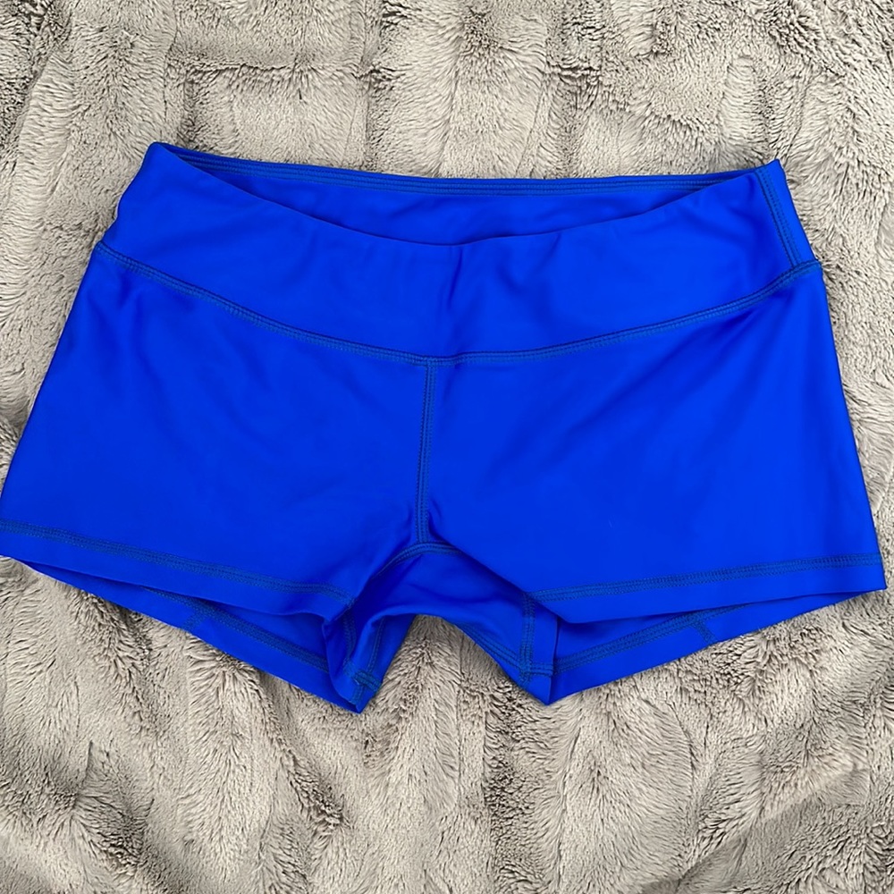 Vull Sport Champion Shorts size Medium - Picture 2 of 2